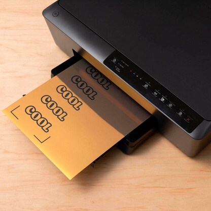 Artikelbild 4 für cricut™ bedruckbare Aufkleberfolie für Schneideplotter gold 21,0 x 29,7 cm, 10 St., Artikelnummer 299956