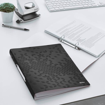 Artikelbild 4 für LEITZ WOW Ringbuch 2-Ringe schwarz 3,2 cm DIN A4, 1 St., Artikelnummer 114961