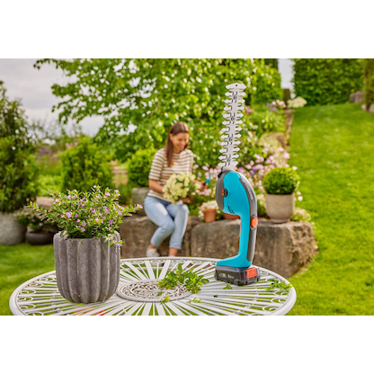 Artikelbild 4 für GARDENA PowerCut 20/18V P4A Solo Akku-Strauch- und Grasschere 18,0 V, ohne Akku, Artikelnummer 499291