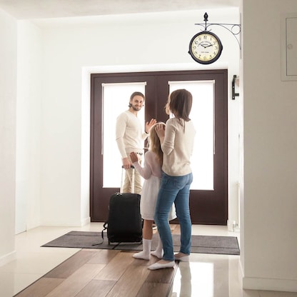 Artikelbild 3 für relaxdays Wanduhr beige schwarz Eisen 35,0 x 35,0 cm, Ø 22,0 cm, Artikelnummer 472132