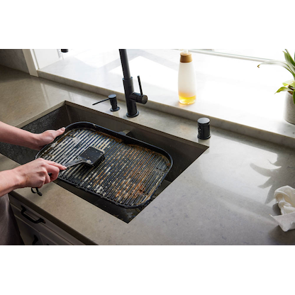 Artikelbild 2 für NINJA® Grillbürste Woodfire XSKOGXLCNBSEU schwarz Kunststoff, 1 St., Artikelnummer 455596