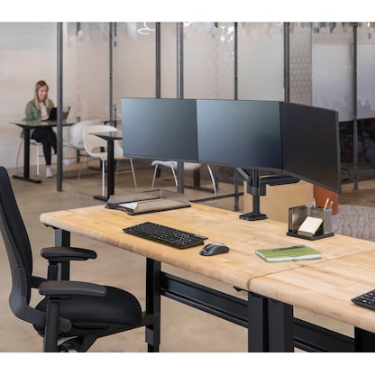 Artikelbild 7 für Fellowes Monitor-Halterung Platinum Series 8042601 schwarz für 3 Monitore, Tischklemme, Tischbohrung, Artikelnummer 377395