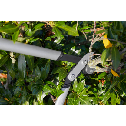 Artikelbild 6 für FISKARS® PowerGear™ X LX99-L Astschere, Artikelnummer 929067