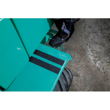 Artikelbild 4 für DURABLE Markierungsband DURALINE® GRIP+ schwarz 25,0 mm x 15,0 m, Artikelnummer 904307