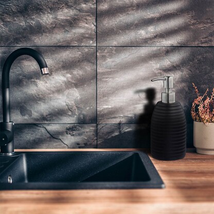 Artikelbild 2 für relaxdays Seifenspender 10031053_46 schwarz Polyresin 300,0 ml, 1 St., Artikelnummer 556055