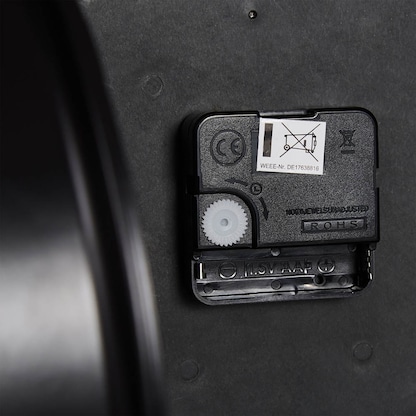 Artikelbild 6 für relaxdays Wanduhr beige schwarz Eisen 35,0 x 35,0 cm, Ø 22,0 cm, Artikelnummer 472132