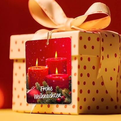 Artikelbild 2 für LUMA Geschenkanhänger mehrfarbig Frohe Weihnachten mit roten Kerzen, 10 St., Artikelnummer 141356
