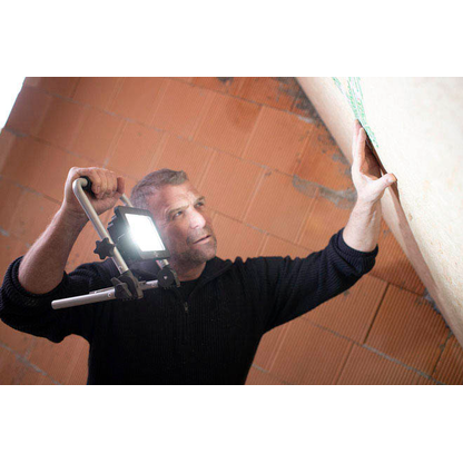 Artikelbild 4 für brennenstuhl EL 2000 MA LED Akku-Baustrahler silber, Artikelnummer 554788