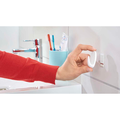 Artikelbild 10 für tesa Oval Small Klebehaken für max. 1,0 kg, 1,4 x 3,4 cm, 3 St., Artikelnummer 738597