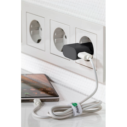 Artikelbild 5 für goobay Ladekabel mit Adapter schwarz, Kabellänge: 1,0 m, 5 Watt, Artikelnummer 557217