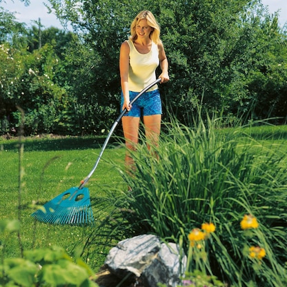 Artikelbild 2 für GARDENA Metall Besenstiel combisystem ErgoLine, Artikelnummer 499891