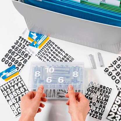 Artikelbild 5 für HERMA Klebebuchstaben 4188 Buchstaben O-Z, schwarz 33,0 x 33,0 mm, 10x 22 Etiketten, Artikelnummer 928408