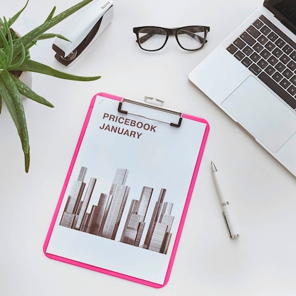 Artikelbild 3 für LEITZ Klemmbrett WOW 3971 DIN A4 pink Kunststoff, 1 St., Artikelnummer 523725