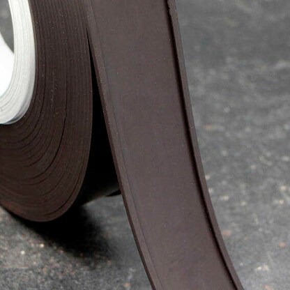 Artikelbild 2 für SPRINTIS Etikettenhalter magnetisch schwarz 1000,0 x 4,0 cm, 1 St., Artikelnummer 731269