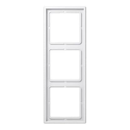 Artikelbild für JUNG 3-fach Steckdosenrahmen weiß 22,3 x 8,1 cm, 1 St., Artikelnummer 176269