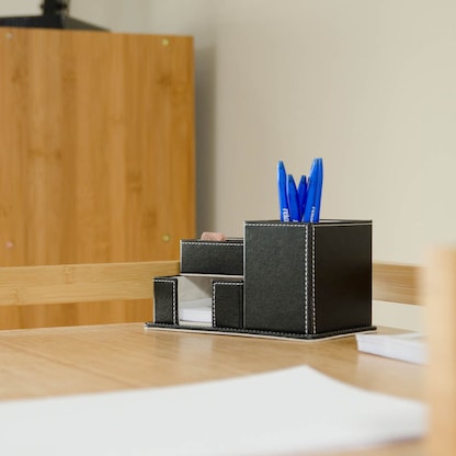 Artikelbild 4 für relaxdays Schreibtisch-Organizer schwarz Lederimitat 4 Fächer 18,0 x 12,0 x 10,0 cm, Artikelnummer 516611