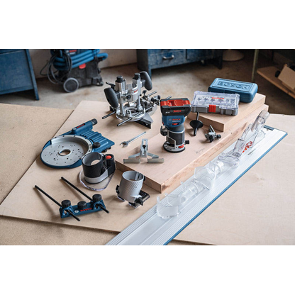 Artikelbild 5 für AKTION: BOSCH Professional GKF 18V-8 Akku-Kantenfräse-Set 18,0 V, ohne Akku mit Prämie nach Registrierung, Artikelnummer 486915