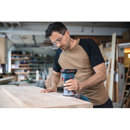 Artikelbild 7 für AKTION: BOSCH Professional GKF 18V-8 Akku-Kantenfräse-Set 18,0 V, ohne Akku mit Prämie nach Registrierung, Artikelnummer 486915