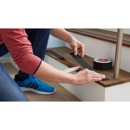 Artikelbild 10 für tesa Anti-Rutsch-Band Extra Resistant schwarz 25,0 mm x 5,0 m, Artikelnummer 728719