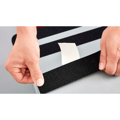 Artikelbild 11 für tesa Anti-Rutsch-Band Extra Resistant schwarz 25,0 mm x 5,0 m, Artikelnummer 728719