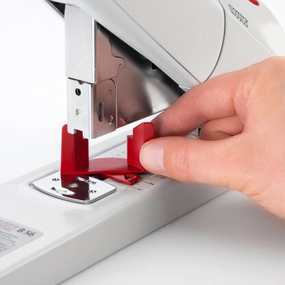 Artikelbild 4 für novus Heftgerät B56 hellgrau-schwarz, 1 St., Artikelnummer 568598