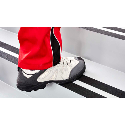 Artikelbild 12 für tesa Anti-Rutsch-Band Extra Resistant schwarz 25,0 mm x 5,0 m, Artikelnummer 728719