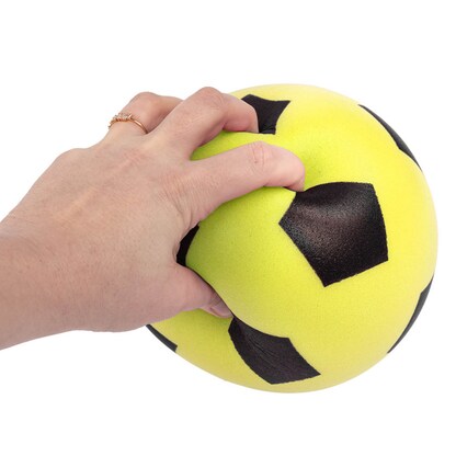 Artikelbild 10 für Idena Softball 1 Stück farbsortiert, Ø 20,0 cm, 1 St., Artikelnummer 762894