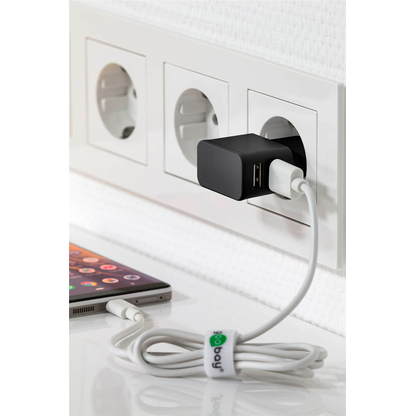 Artikelbild 5 für goobay Ladekabel mit Adapter schwarz, Kabellänge: 1,0 m, 12 Watt, Artikelnummer 557068