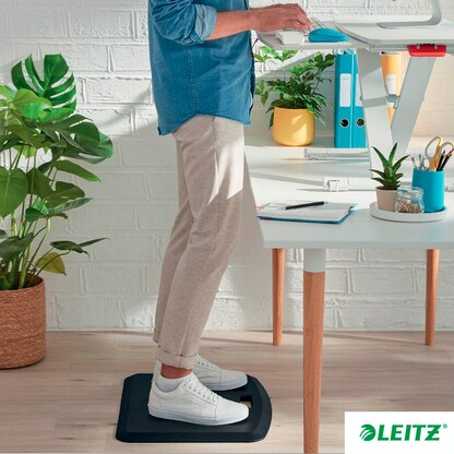 Artikelbild 3 für LEITZ Anti-Ermüdungsmatte Büro Ergo Cosy grau 45,7 x 55,8 cm, Artikelnummer 793887