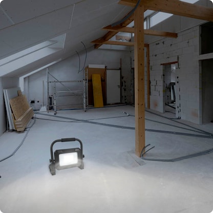 Artikelbild 17 für ANSMANN FL20W-R LED Akku-Baustrahler schwarz 20 W, Artikelnummer 629166