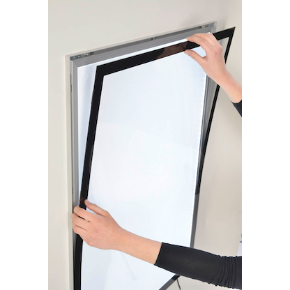 Artikelbild 4 für update displays LED-Leuchtrahmen Magneco schwarz DIN A2 46,0 x 1,3 x 63,4 cm, 1 St., Artikelnummer 480412