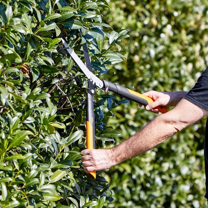 Artikelbild 5 für FISKARS® PowerGear™ HSX92 Heckenschere, Artikelnummer 173697