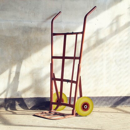 Artikelbild 7 für relaxdays Sackkarrenräder luftbereift gelb, rot Vollgummi Felgen, Achse 2,0 cm, Artikelnummer 452377