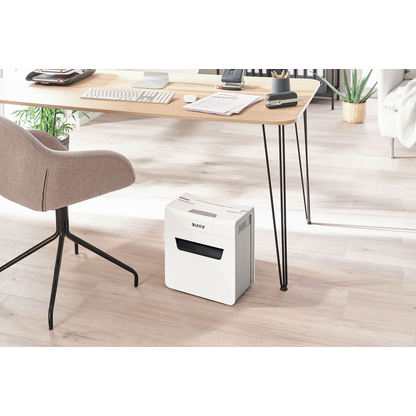 Artikelbild 6 für LEITZ IQ 3M Protect Premium Aktenvernichter mit Partikelschnitt P-5, 2 x 15 mm, bis 3 Blatt, weiß, Artikelnummer 436432