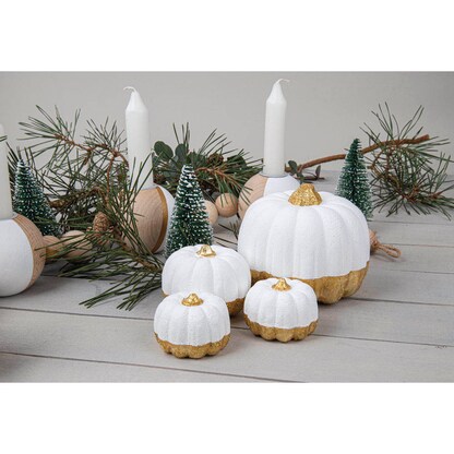 Artikelbild 2 für Rayher Styroporform weiß Kürbis 11 cm, 1 St., Artikelnummer 629129