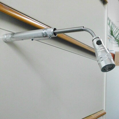 Artikelbild 20 für Werkzeyt Teleskop/Magnet LED Taschenlampe bunt, 1 St., Artikelnummer 407359